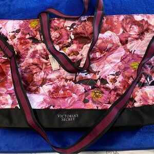 VS Floral Tote